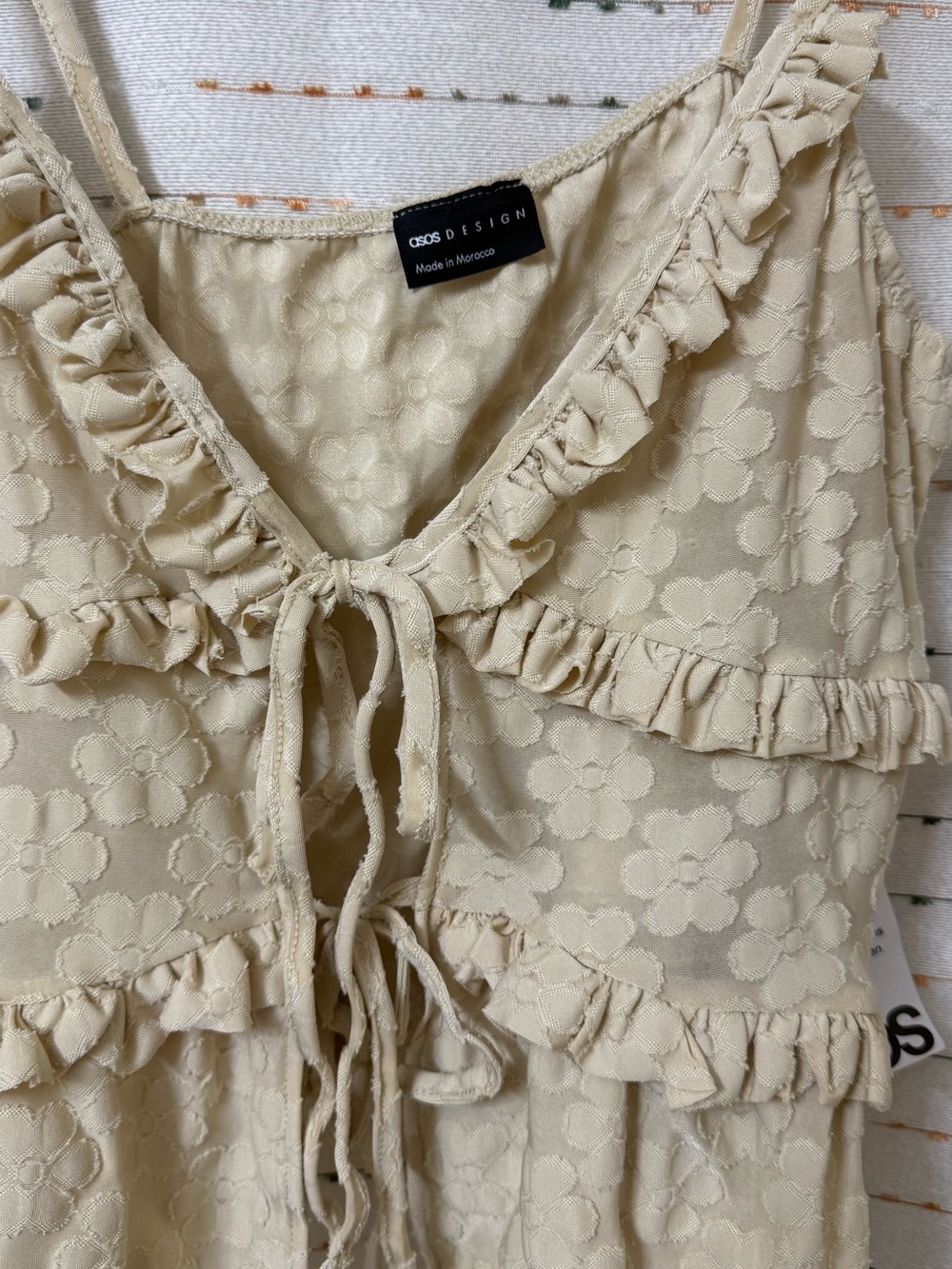 ASOS Cream Floral Ruffle Tie-Front Cami - Picture 2 of 5